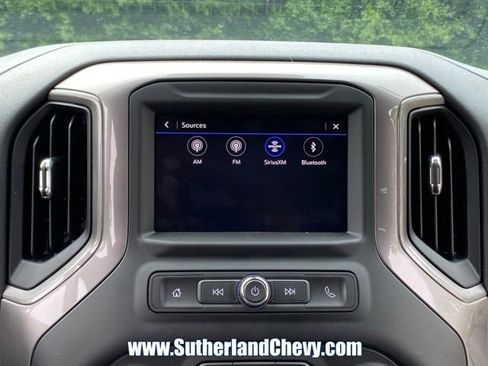 Used 2026 Chevrolet Silverado 1500 Custom Trail Boss AWD/4WD image 33