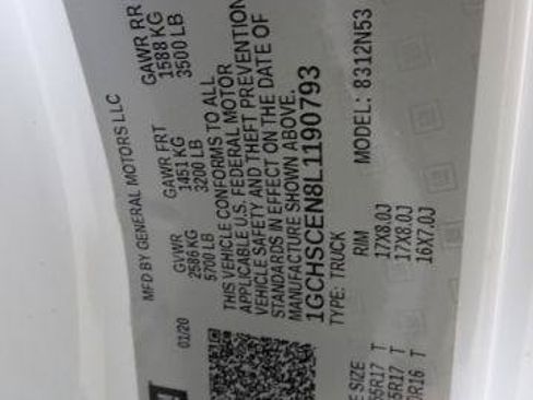 Used 2020 Chevrolet Colorado LT w/ Safety Package RWD image 47