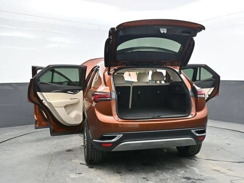 Used 2022 Buick Envision Essence w/ Safety Package FWD image 50
