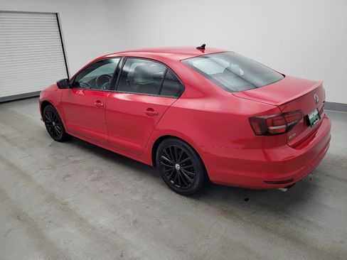Used 2016 Volkswagen Jetta Sport FWD image 3