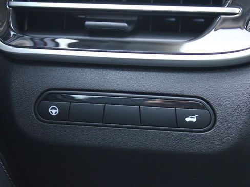 Certified 2025 INFINITI QX60 Luxe image 14