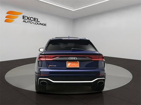 Used 2022 Audi RS Q8 w/ Luxury Package image 2