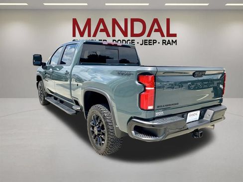 Used 2025 Chevrolet Silverado 2500 LT w/ Trail Boss Package AWD/4WD image 7