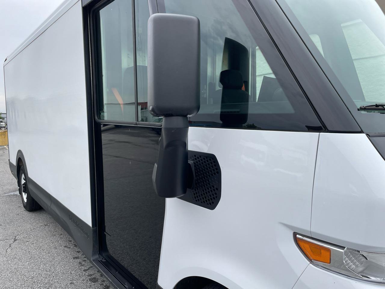Used 2024 Chevrolet Brightdrop 600 w/ Commercial Equipment Package AWD/4WD image 5