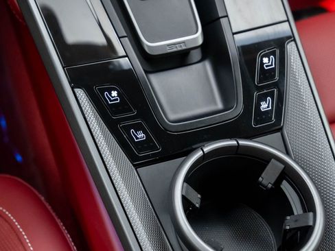 Certified 2025 Porsche 911 Carrera image 21