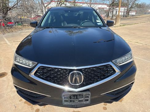 Used 2020 Acura TLX image 2