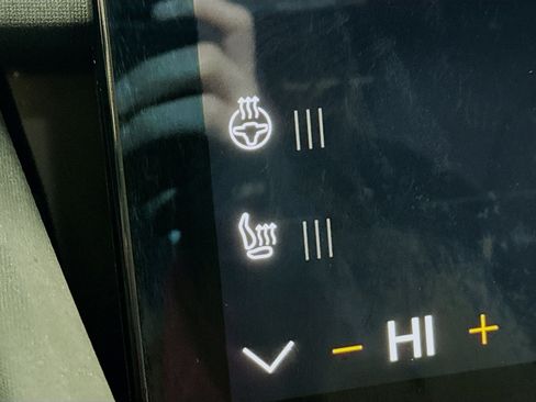 Used 2023 Polestar Polestar 2 w/ Pilot Pack image 4