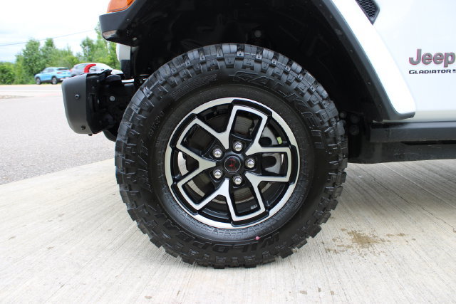 Used 2026 Jeep Gladiator Rubicon AWD/4WD image 30