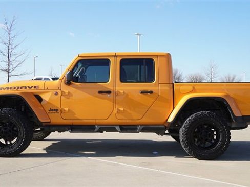 Used 2021 Jeep Gladiator Mojave image 6