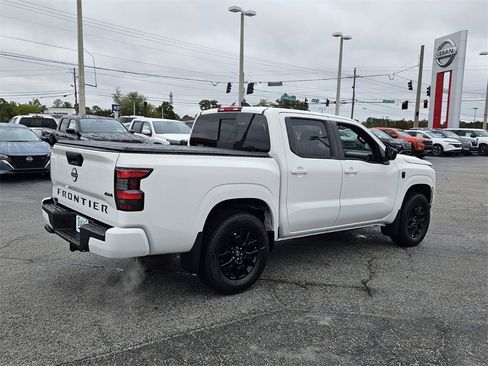 New 2026 Nissan Frontier SV image 11