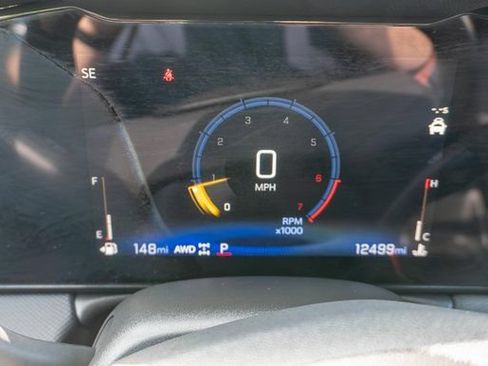 Used 2025 Chevrolet TrailBlazer RS w/ Convenience Package AWD/4WD image 23