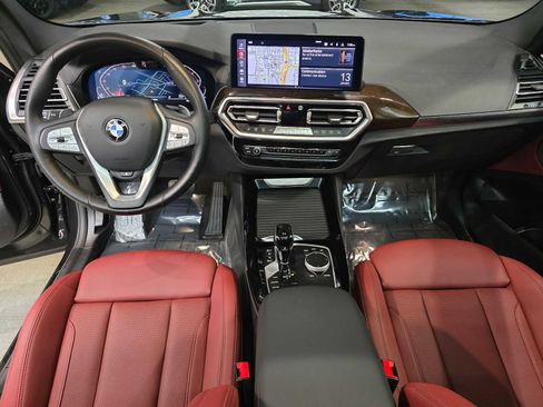 Used 2024 BMW X3 xDrive30i w/ Premium Package image 10