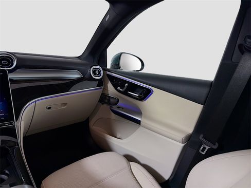 New 2026 Mercedes-Benz GLC 300 GLC 300 image 27