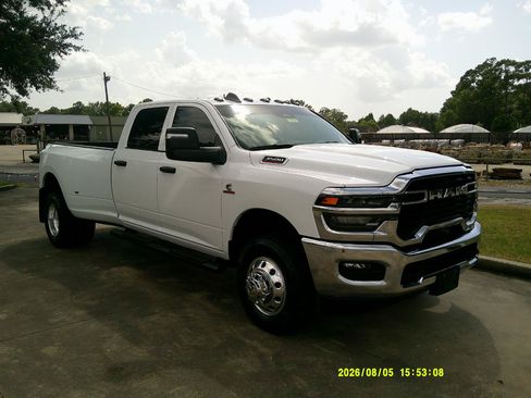 Used 2025 RAM 3500 Tradesman AWD/4WD image 5