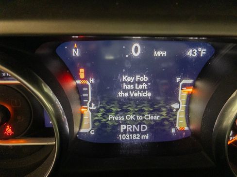 Used 2019 Jeep Wrangler Unlimited Sport S image 17