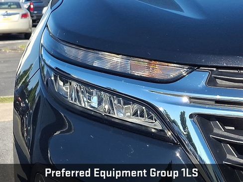 Used 2024 Chevrolet Equinox LS FWD image 11