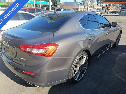 Used 2017 Maserati Ghibli w/ Luxury Package image 3