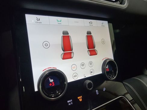 Used 2020 Land Rover Range Rover Velar R-Dynamic S image 36