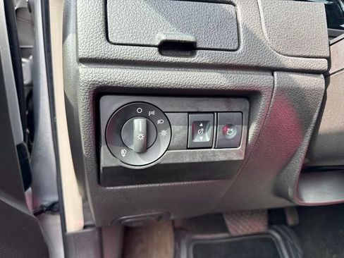 Used 2012 Ford Fusion SE FWD image 24