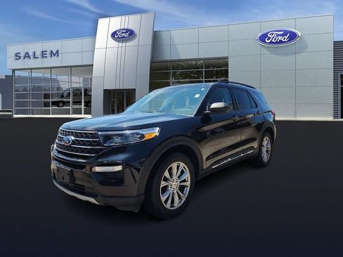 Certified 2023 Ford Explorer XLT w/ Equipment Group 202A AWD/4WD image 6