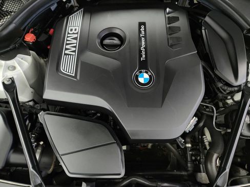 Used 2017 BMW 530i xDrive AWD/4WD image 41
