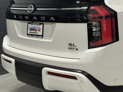 New 2026 Nissan Armada SL w/ Captain's Chari Seat Package AWD/4WD image 22