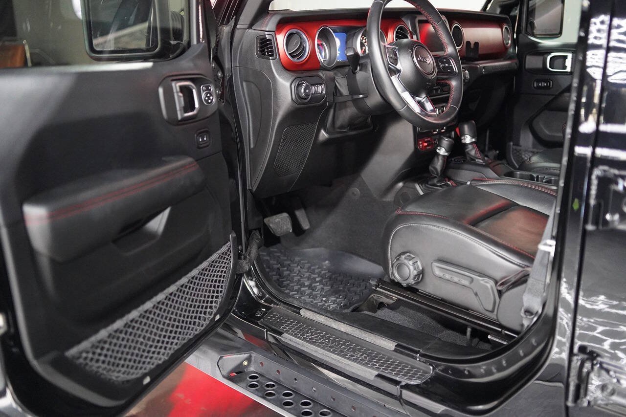 Used 2018 Jeep Wrangler Unlimited Rubicon AWD/4WD image 62