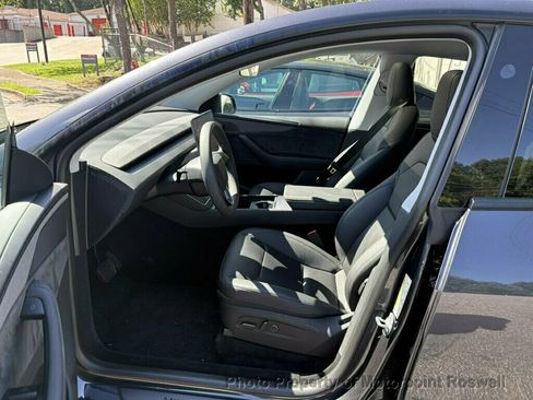 Used 2026 Tesla Model Y 2WD image 13