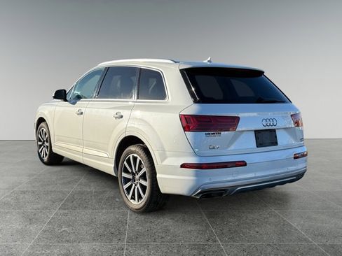 Used 2017 Audi Q7 3.0T Prestige image 3