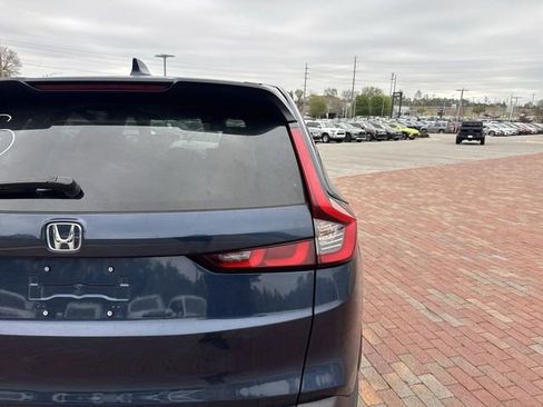 Used 2025 Honda CR-V EX-L image 5