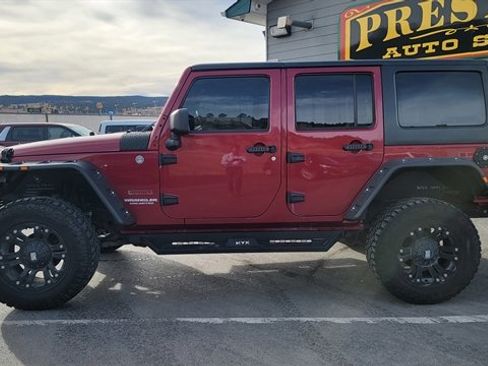 Used 2012 Jeep Wrangler Unlimited Sport image 6