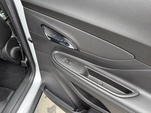 Used 2019 Buick Encore Preferred image 33