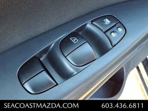 Used 2016 Nissan Sentra SV w/ Driver's Assist Package image 10