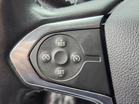 Used 2019 Chevrolet Traverse LT image 26