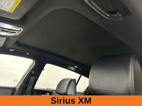 Used 2022 Kia Sportage Nightfall Edition image 10