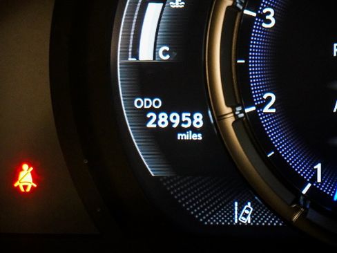 Used 2022 Lexus IS 350 F Sport image 33