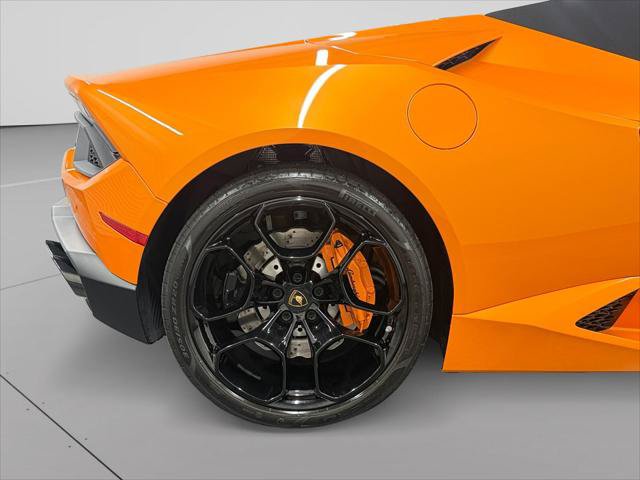 Used 2019 Lamborghini Huracan LP 580-2 RWD image 23
