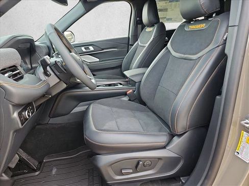 New 2026 Ford Explorer Tremor w/ Tremor Ultimate Package image 4