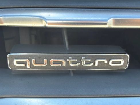 Used 2018 Audi Q7 3.0T Prestige w/ Prestige Package AWD/4WD image 9