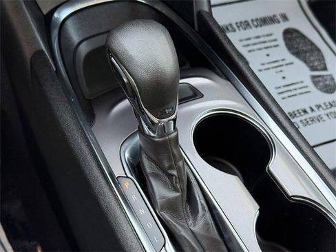 Used 2023 Chevrolet Malibu LT image 22