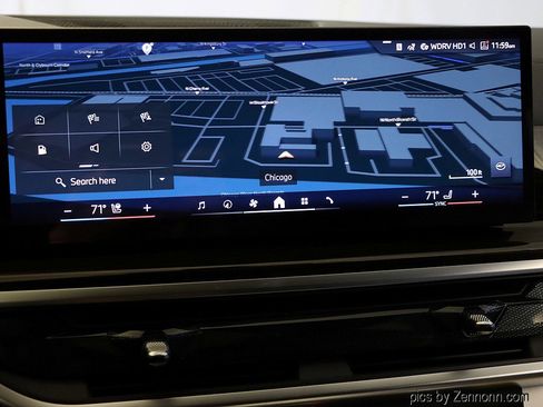 Used 2026 BMW X7 xDrive40i w/ M Sport Package image 21