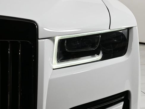 Used 2023 Rolls-Royce Ghost Black Badge w/ Black Badge Ghost Package image 82