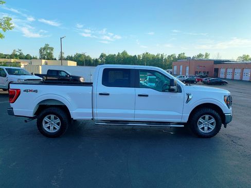 Used 2023 Ford F150 XLT w/ Trailer Tow Package AWD/4WD image 3