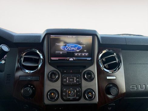 Used 2016 Ford F350 Lariat w/ Lariat Ultimate Package image 10