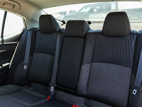 Used 2025 Toyota Camry LE FWD image 17