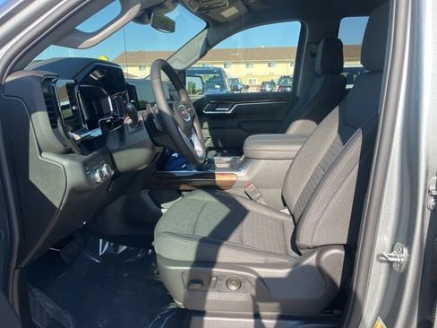 New 2026 GMC Sierra 1500 Elevation image 18