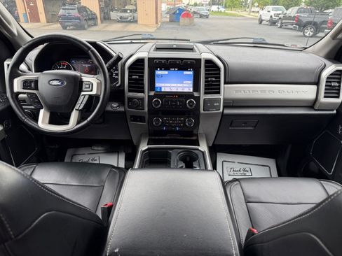 Used 2019 Ford F250 Lariat w/ Lariat Ultimate Package AWD/4WD image 10