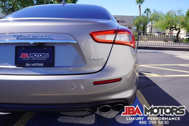 Used 2019 Maserati Ghibli S RWD image 19
