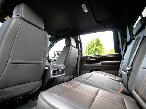 New 2026 Chevrolet Silverado 2500 High Country w/ Midnight Edition AWD/4WD image 49
