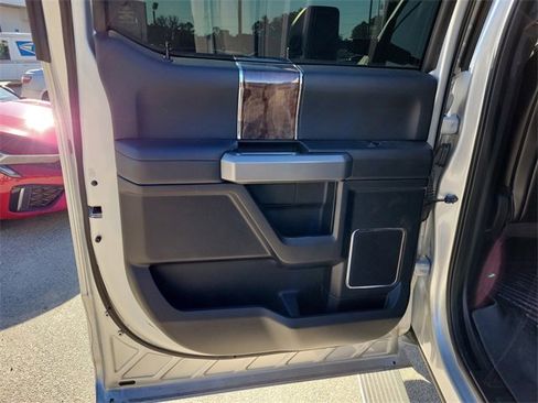 Used 2017 Ford F350 Platinum w/ Platinum Ultimate Package image 28